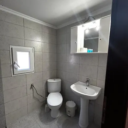 Maison De Roche 2 Semesterbostad Nea Kallikrateia