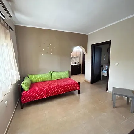 Maison De Roche 2 Nea Kallikrateia