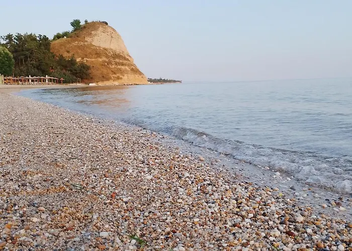 Semesterbostad Maison De Roche 2