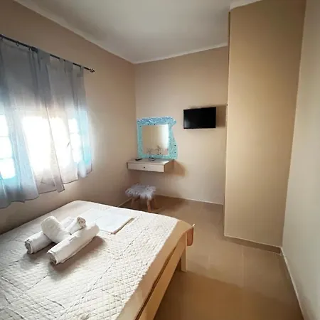 Maison De Roche 2 בית נופש *